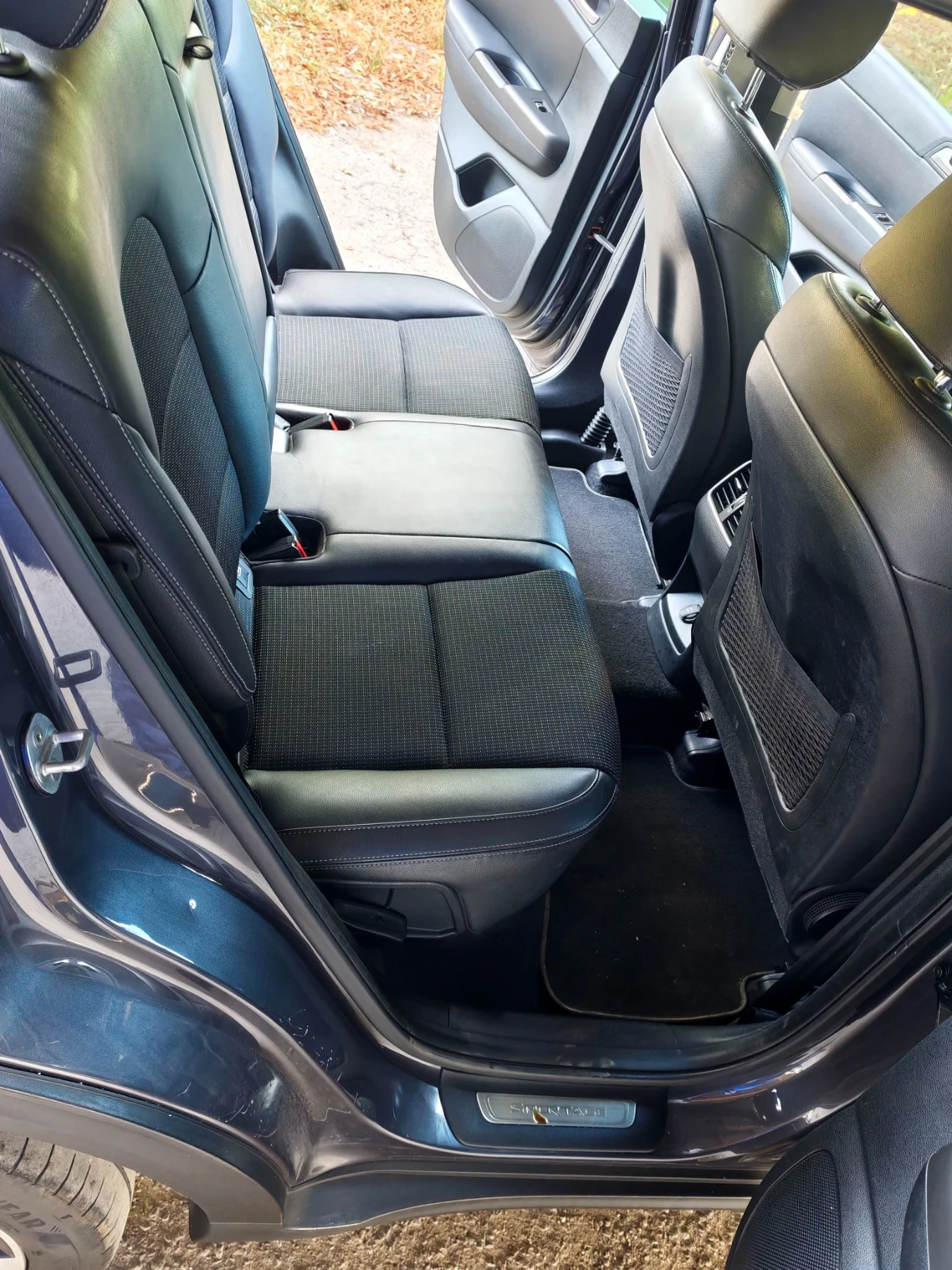Kia Sportage, снимка 7 - Автомобили и джипове - 55712214