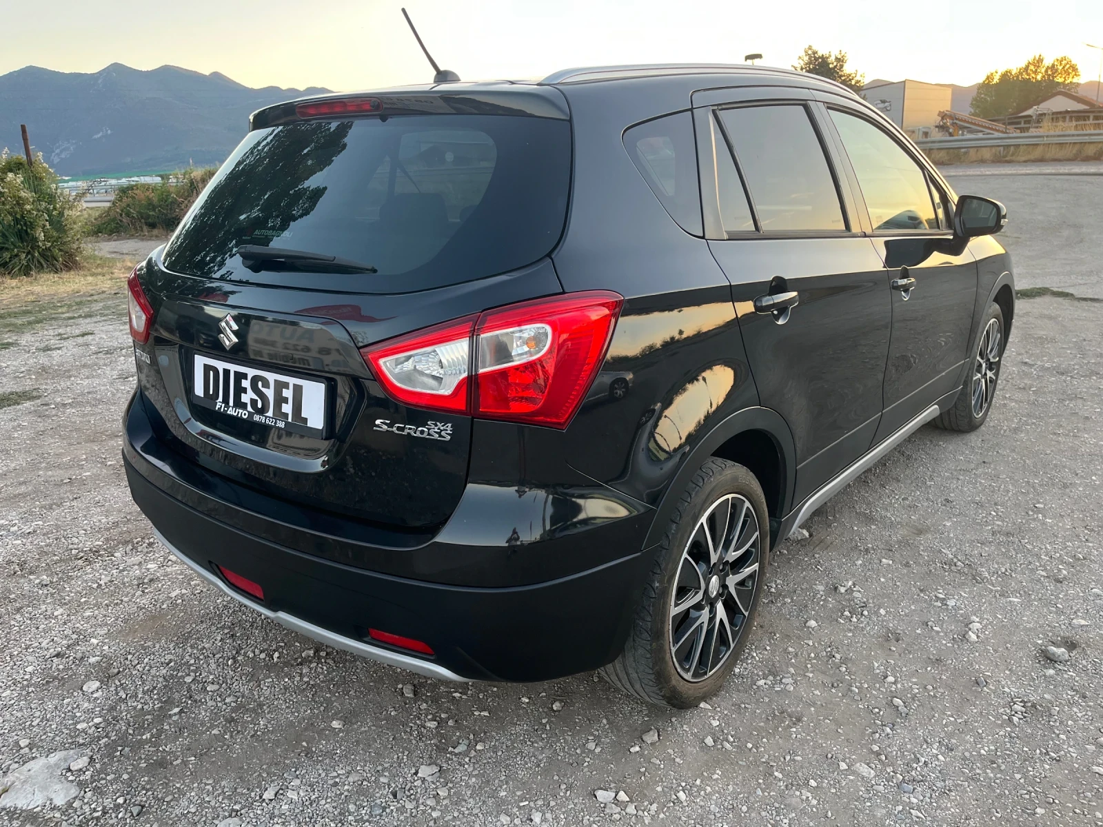 Suzuki SX4 S-Cross 1.6TDI-120-ITALIA, снимка 9 - Автомобили и джипове - 55984578