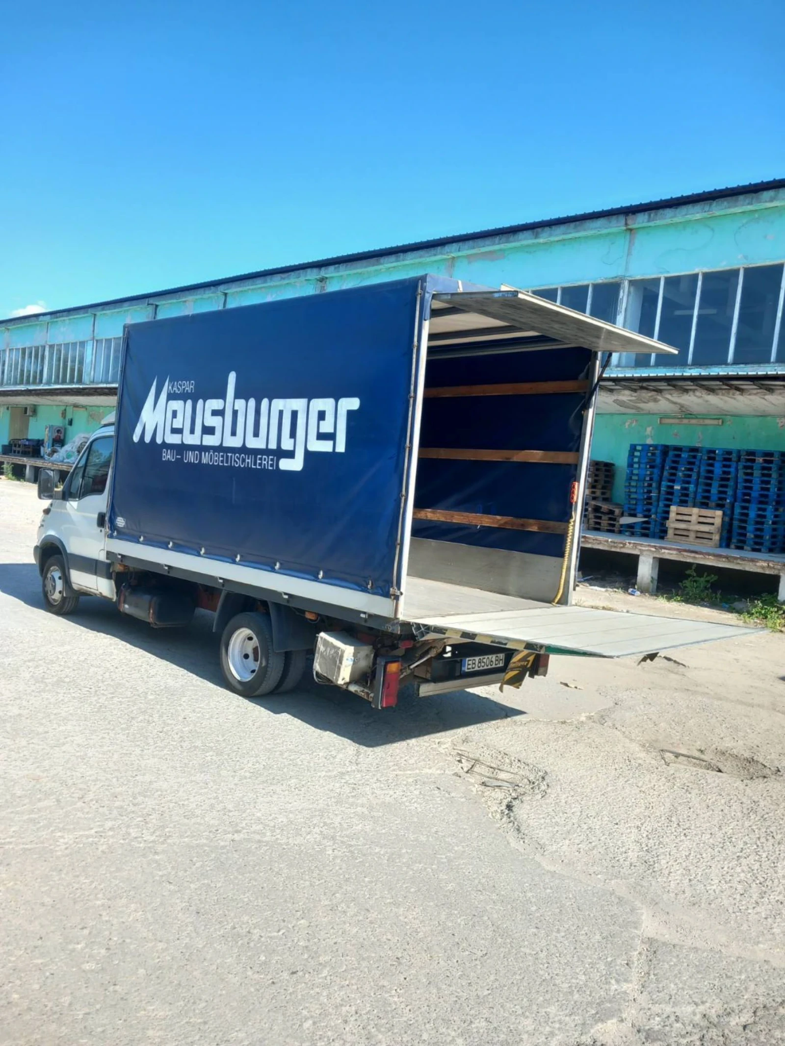Iveco 35c13 Падащ борд  - изображение 10