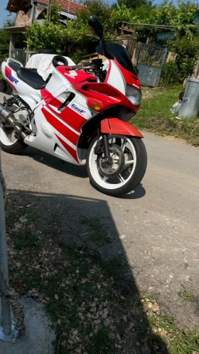     Honda Cbr  2