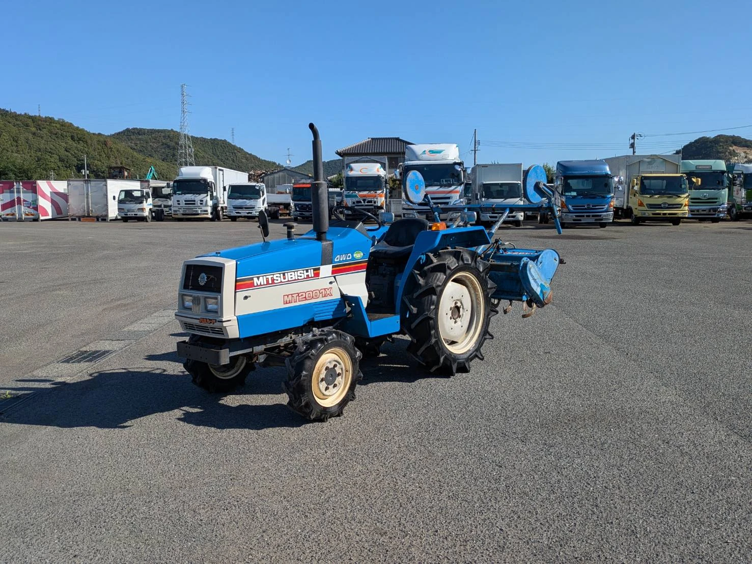 Трактор Mitsubishi MT2001X