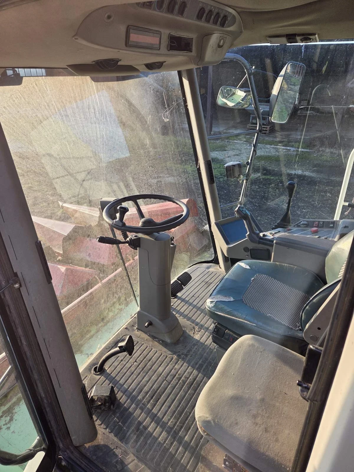 Комбайн Claas Lexion 460, снимка 7 - Селскостопанска техника - 55872429
