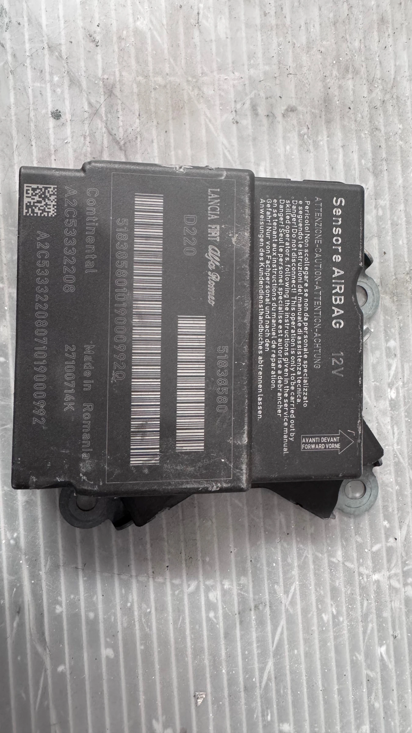 Airbag  /  /  a Fiat Punto - 51835880 / A2C53332208 / 27100714K | Mobile.bg   2