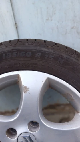 Гуми с джанти Други 185/60R15, снимка 12 - Гуми и джанти - 49518532