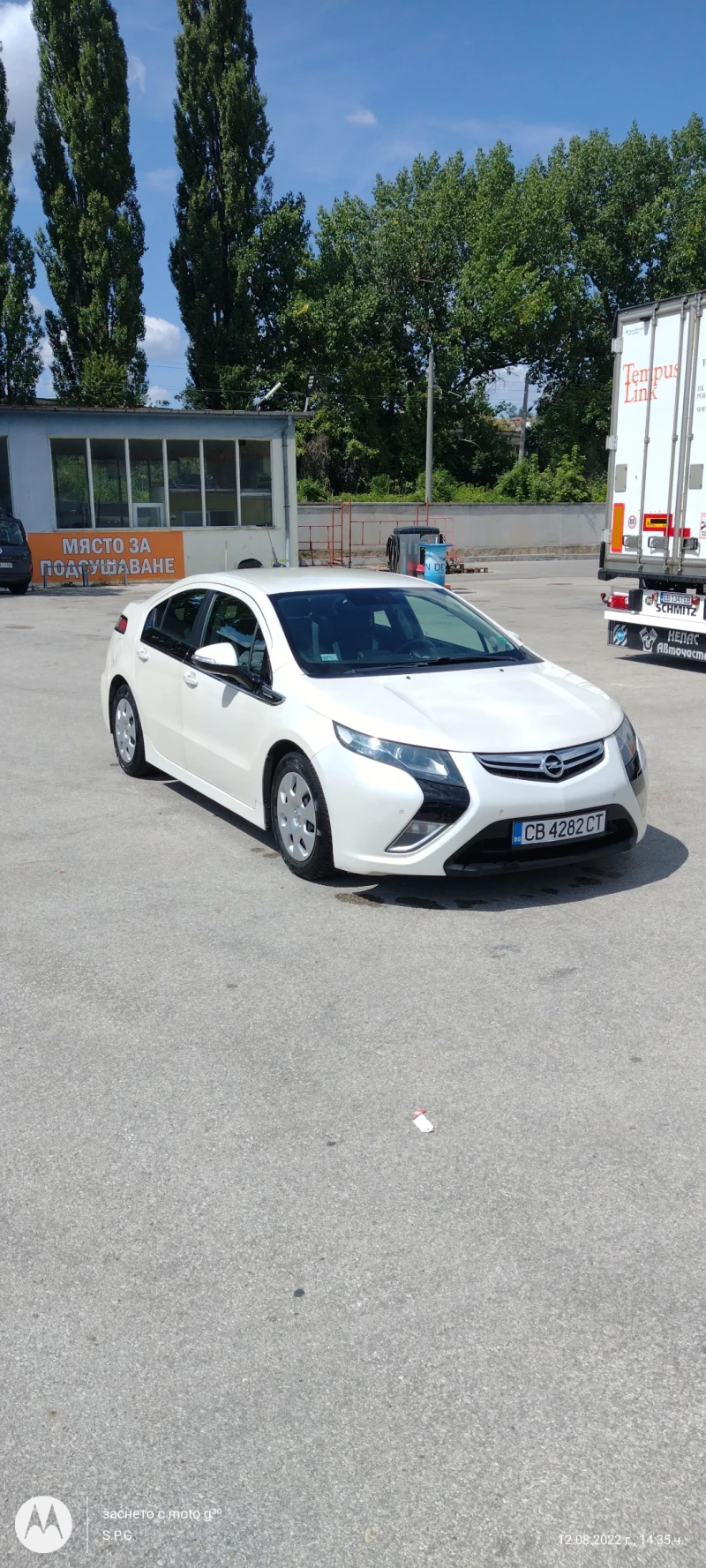 Opel Ampera ЕА, снимка 16 - Автомобили и джипове - 48471741