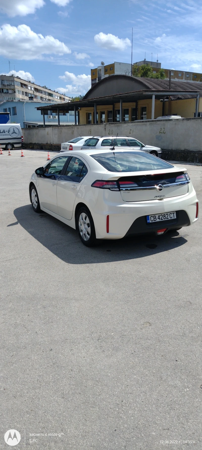 Opel Ampera ЕА, снимка 14 - Автомобили и джипове - 48471741