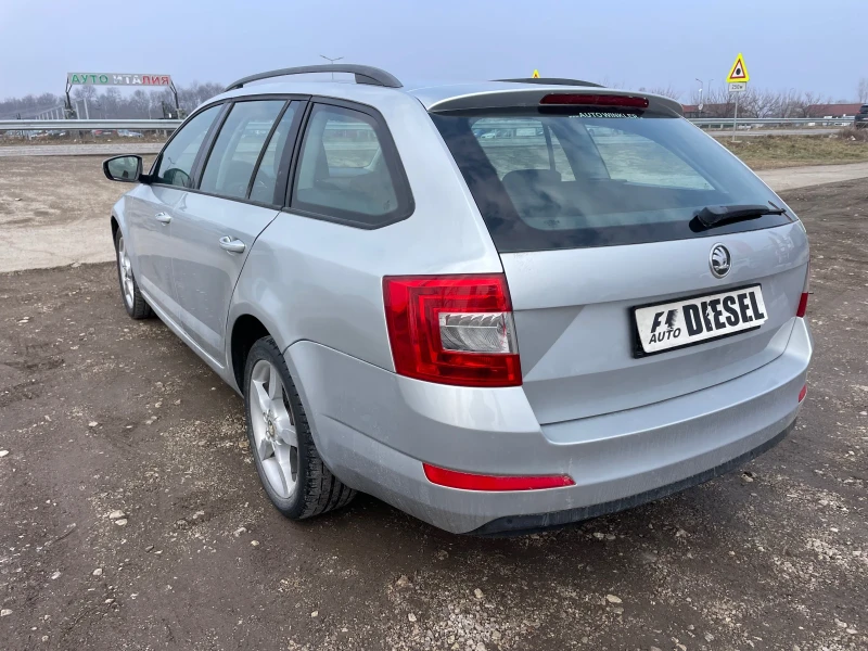 Skoda Octavia 1.6TDI-AVTOMAT, снимка 11 - Автомобили и джипове - 49306423