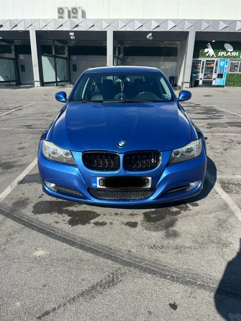 BMW 330, снимка 1 - Автомобили и джипове - 49455476