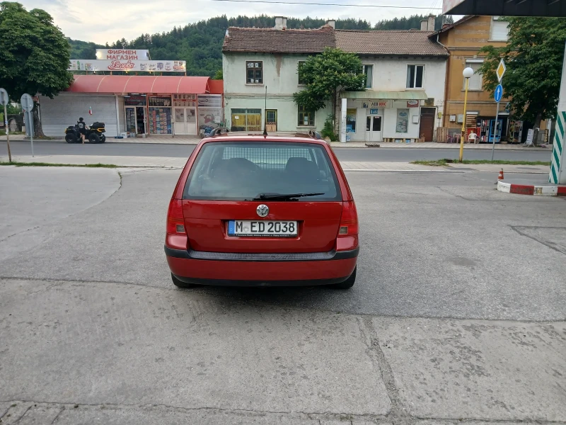 VW Golf 2.0i-Benzin.EDITION, снимка 5 - Автомобили и джипове - 52505893