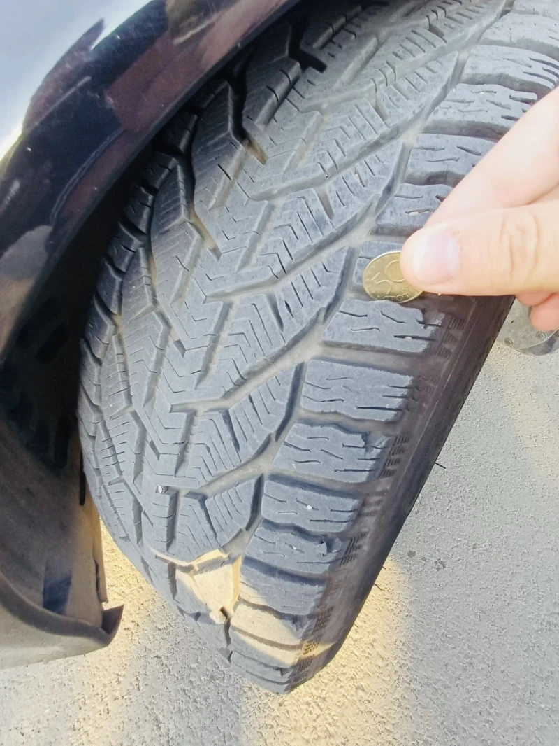 Mercedes-Benz E 220 Avantgarde, снимка 6 - Автомобили и джипове - 52726602