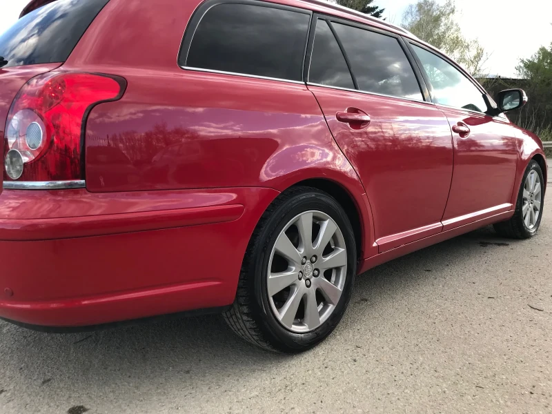 Toyota Avensis 1.8I GERMANY , снимка 5 - Автомобили и джипове - 52189738