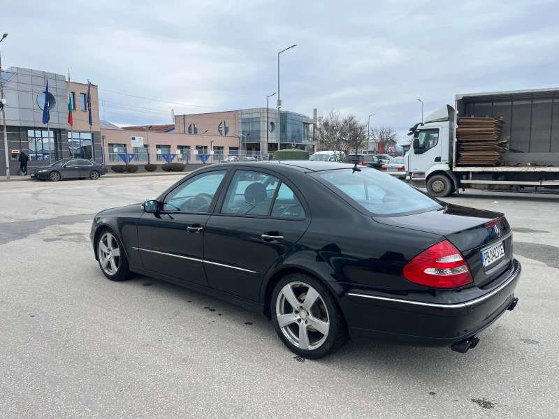 Mercedes-Benz E 320 LPG, снимка 4 - Автомобили и джипове - 53143644