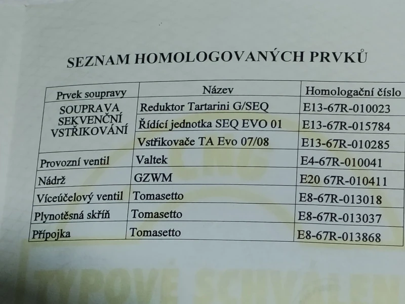 Renault Megane 1, 6 SCe GAZ, снимка 17 - Автомобили и джипове - 53482493
