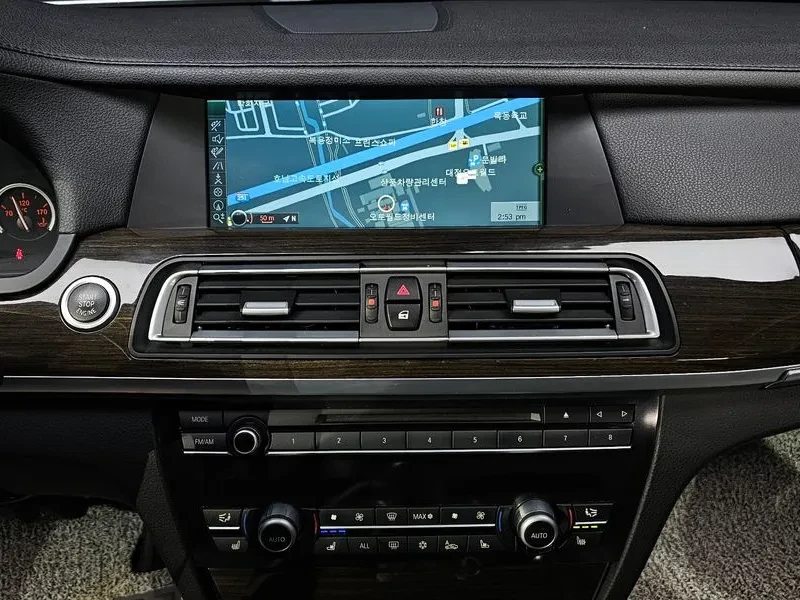 BMW 740 Li, снимка 15 - Автомобили и джипове - 54600954