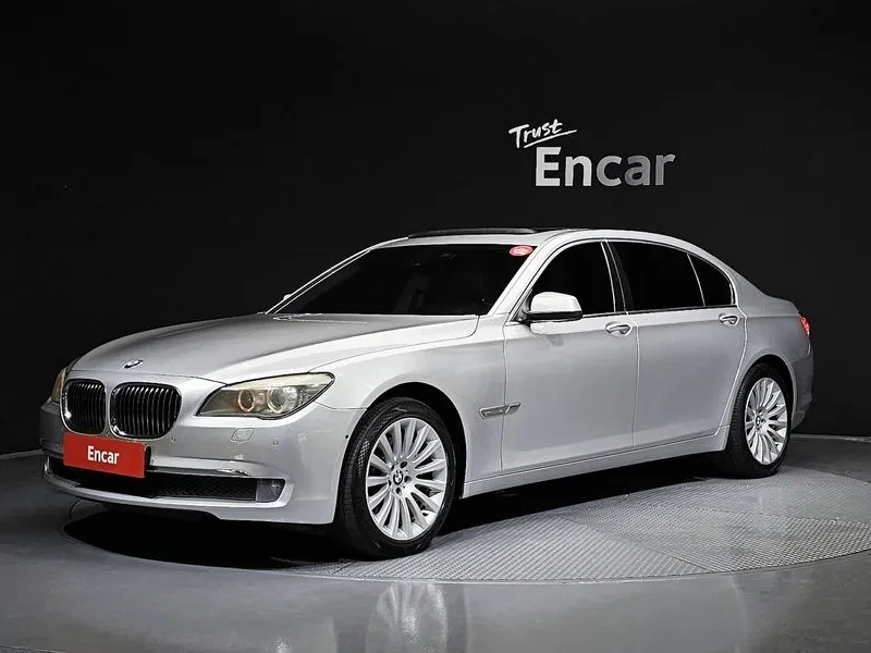BMW 730