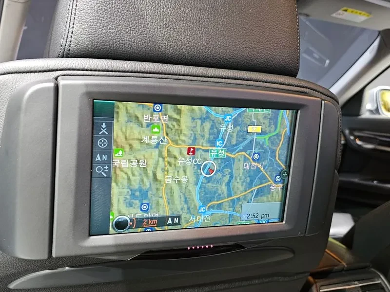 BMW 740 Li, снимка 17 - Автомобили и джипове - 54600954
