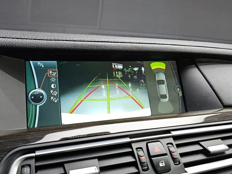 BMW 740 Li, снимка 16 - Автомобили и джипове - 54600954