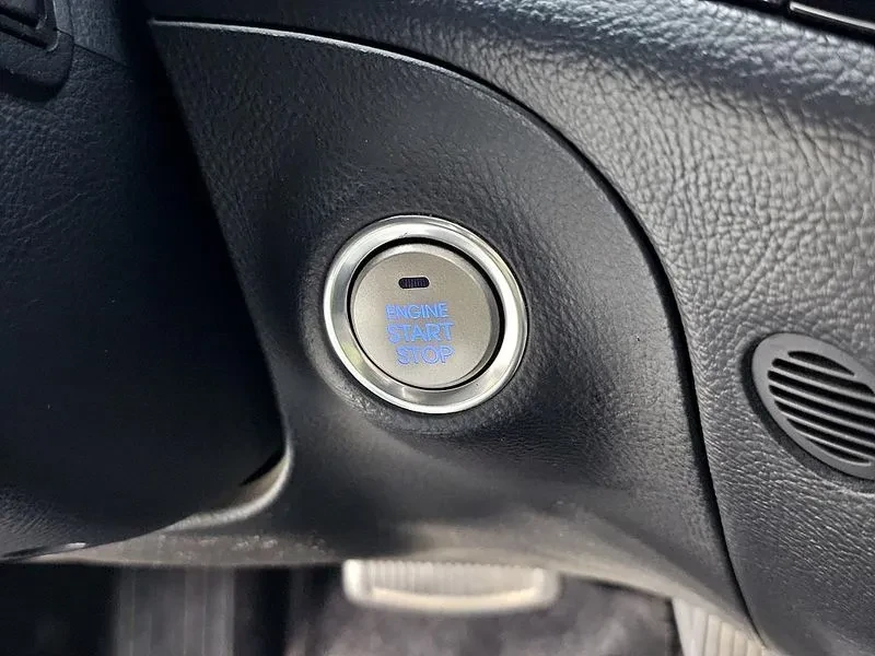 Hyundai Genesis 3.3, снимка 13 - Автомобили и джипове - 54618074
