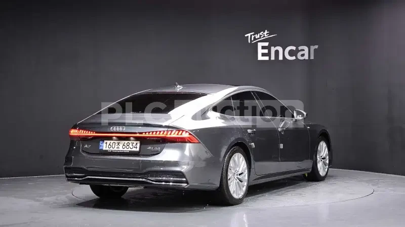 Audi A7 ЛАЗЕРИ / 360 / ДИСТРОНИК / HEAD UP / B&O / ОБДУХВА, снимка 2 - Автомобили и джипове - 55344005