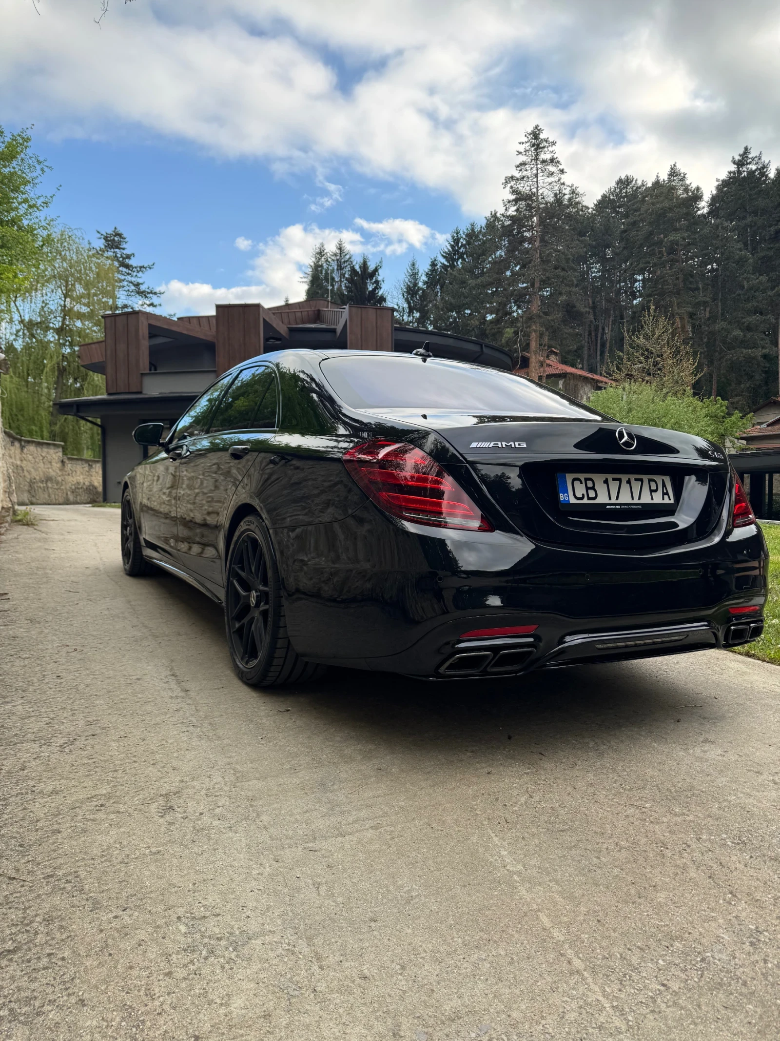 Mercedes-Benz S 63 AMG  - изображение 4