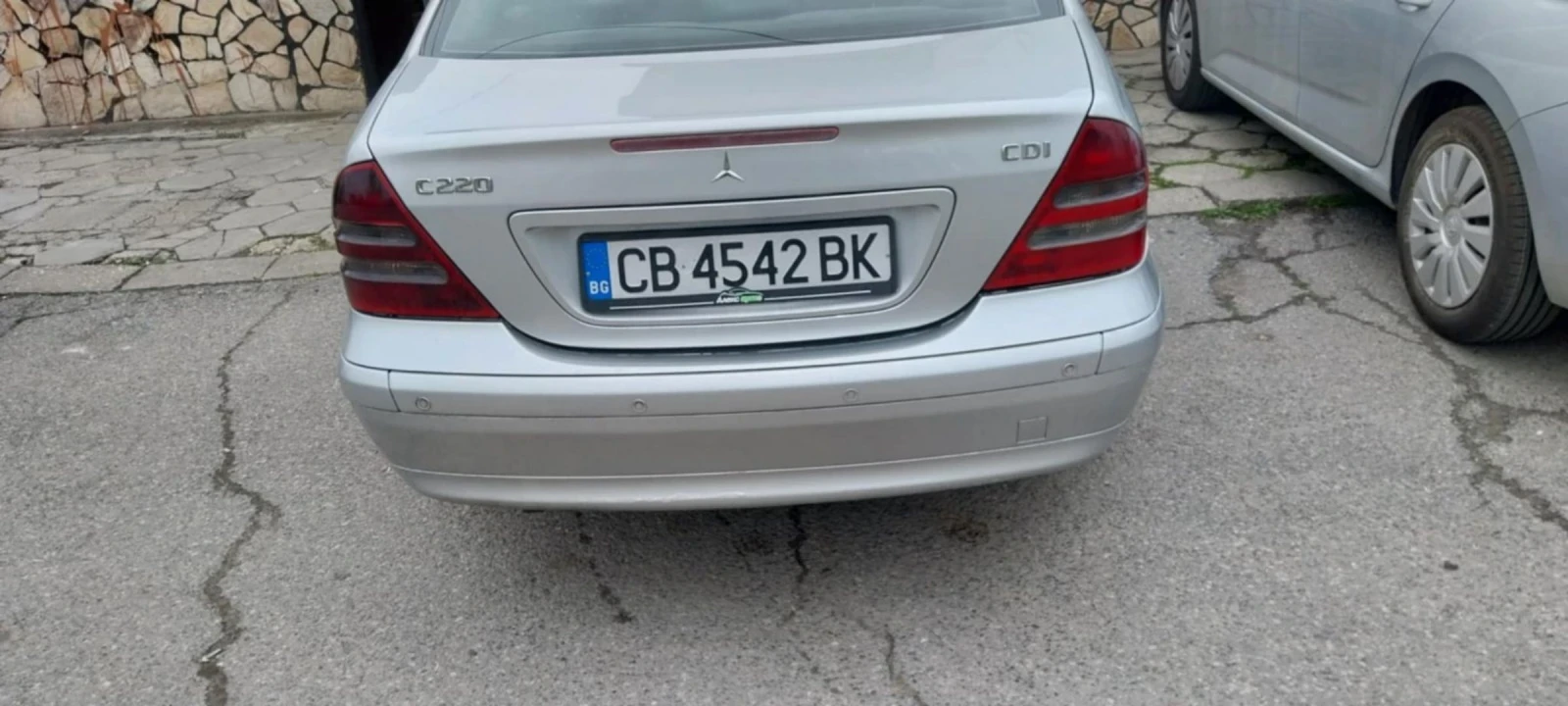 Mercedes-Benz 220 cdi - изображение 2