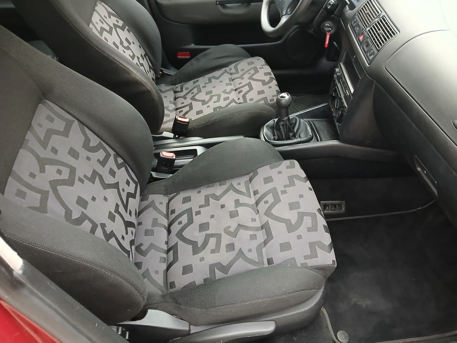 VW Golf 2.0i-Benzin.EDITION | Mobile.bg � ����������� 14