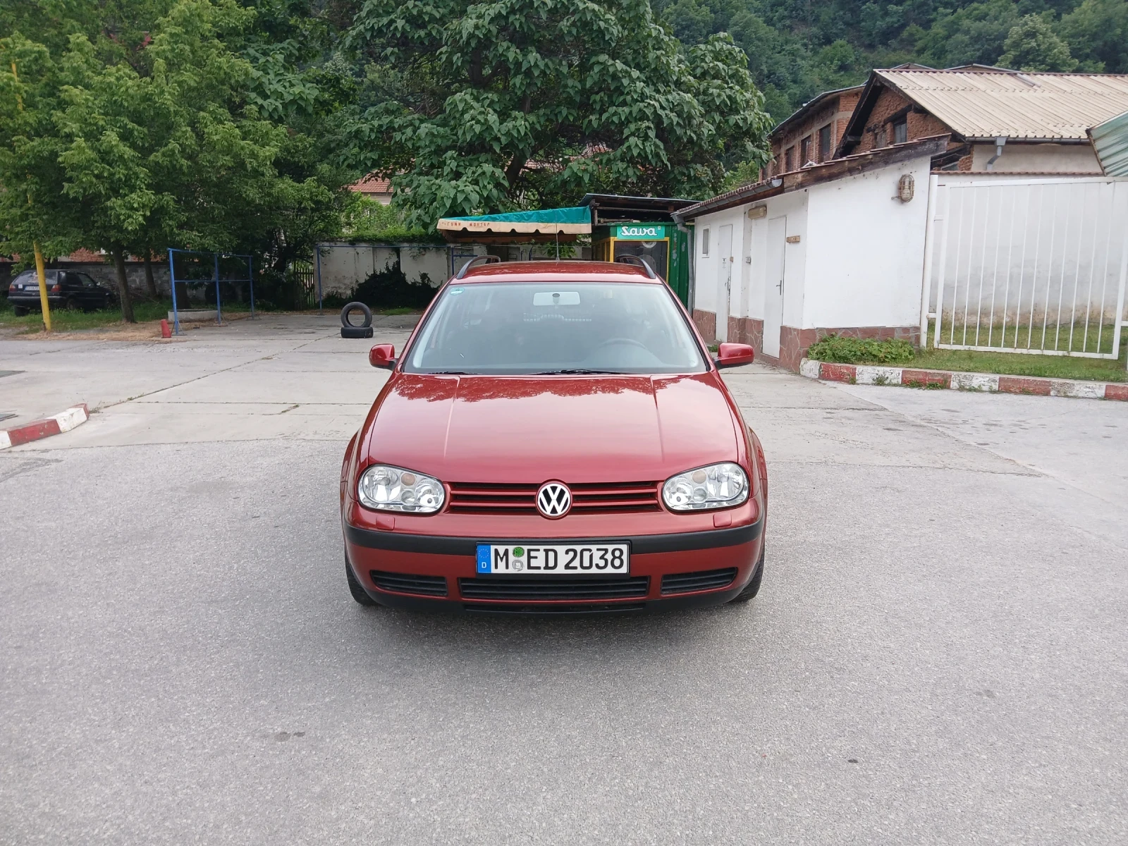 VW Golf 2.0i-Benzin.EDITION - изображение 9