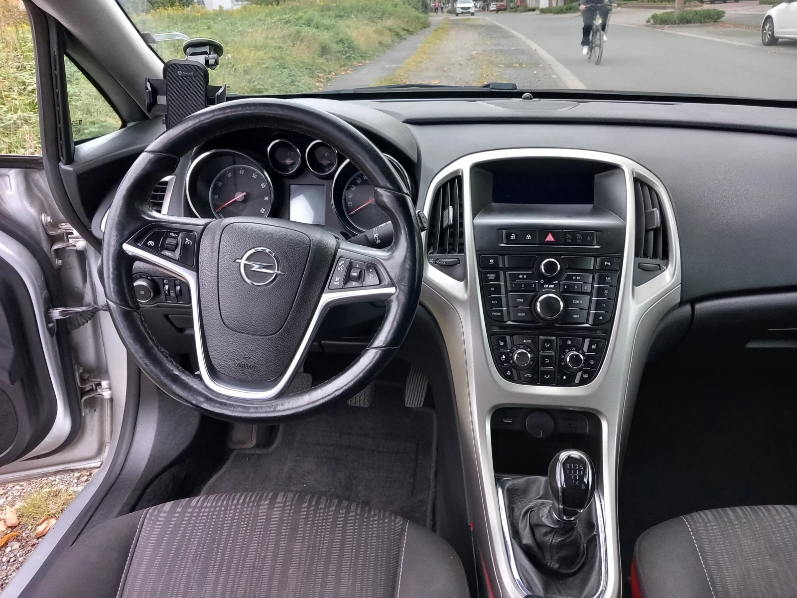 Opel Astra 1, 4 Газ/Бензин - изображение 10