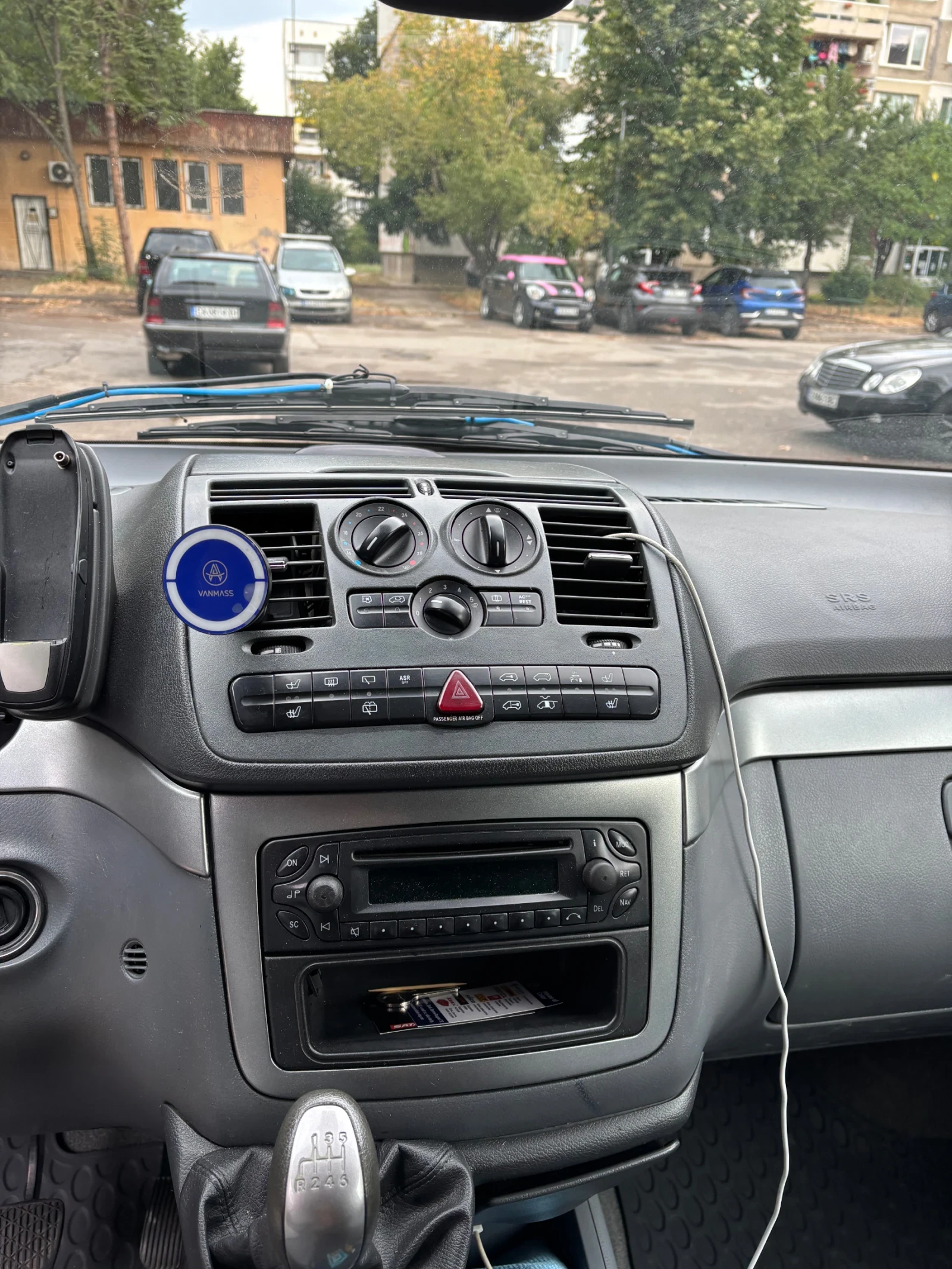 Mercedes-Benz Viano  - изображение 10