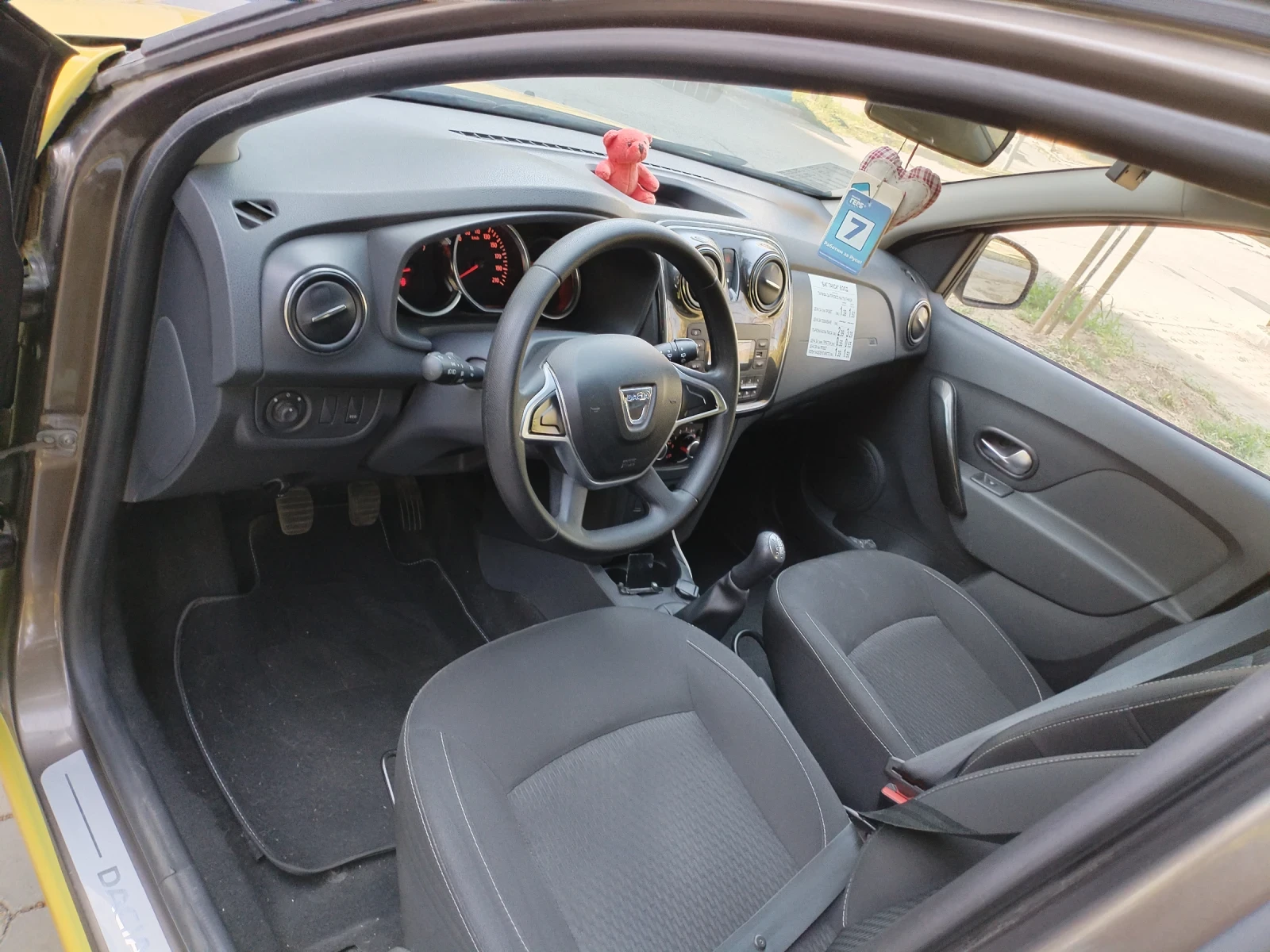 Dacia Sandero 1.5dci - изображение 5