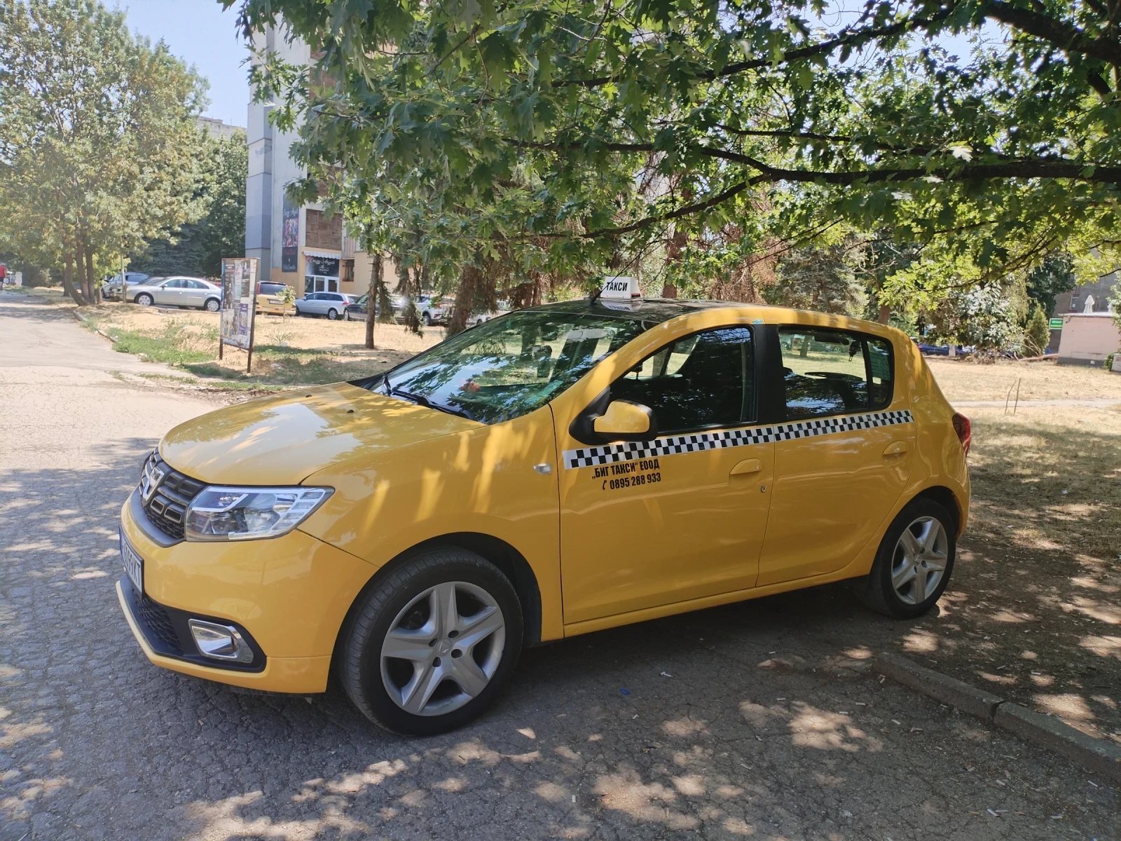 Dacia Sandero 1.5dci - изображение 2