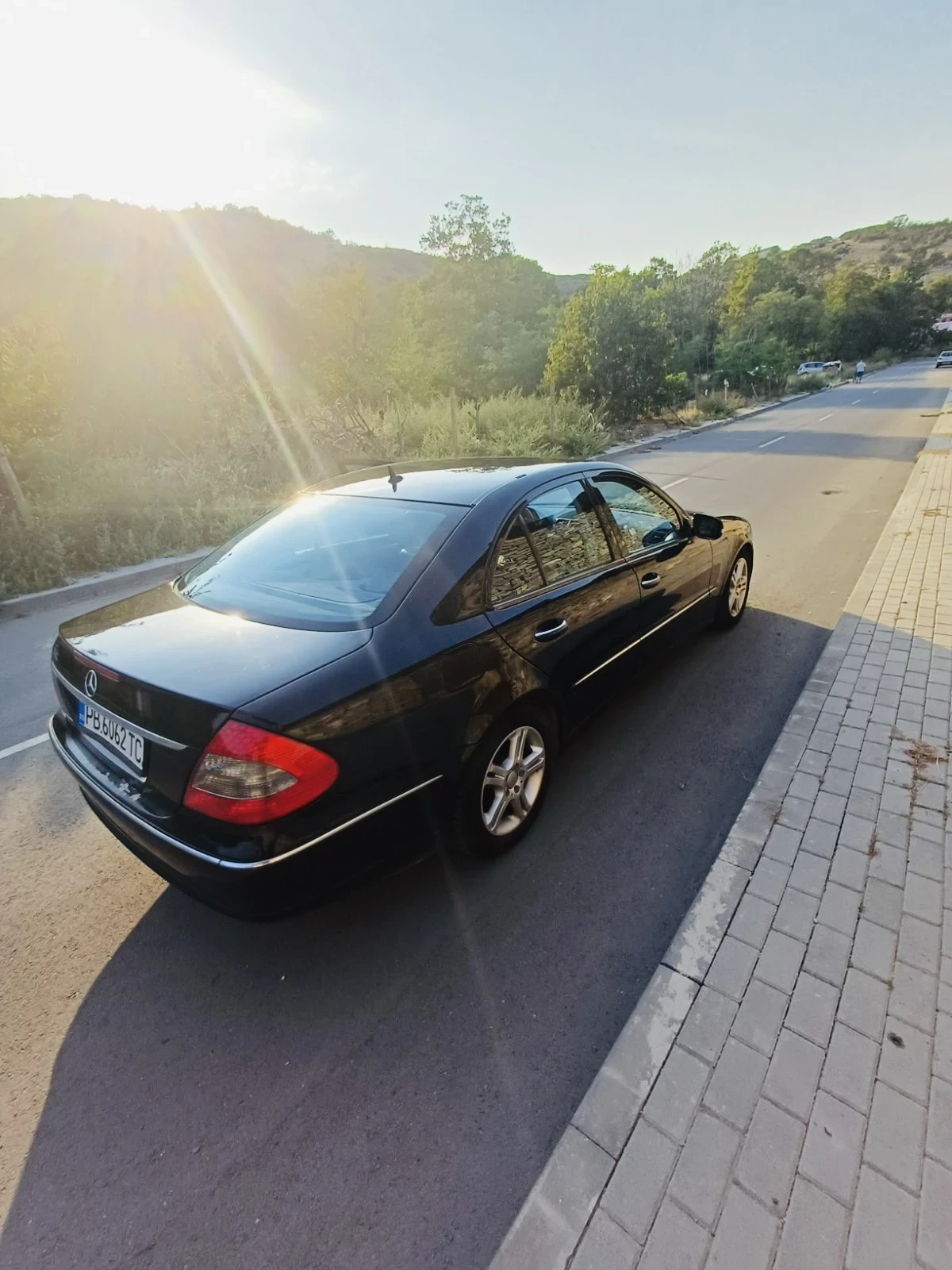 Mercedes-Benz E 220 Avantgarde - изображение 8