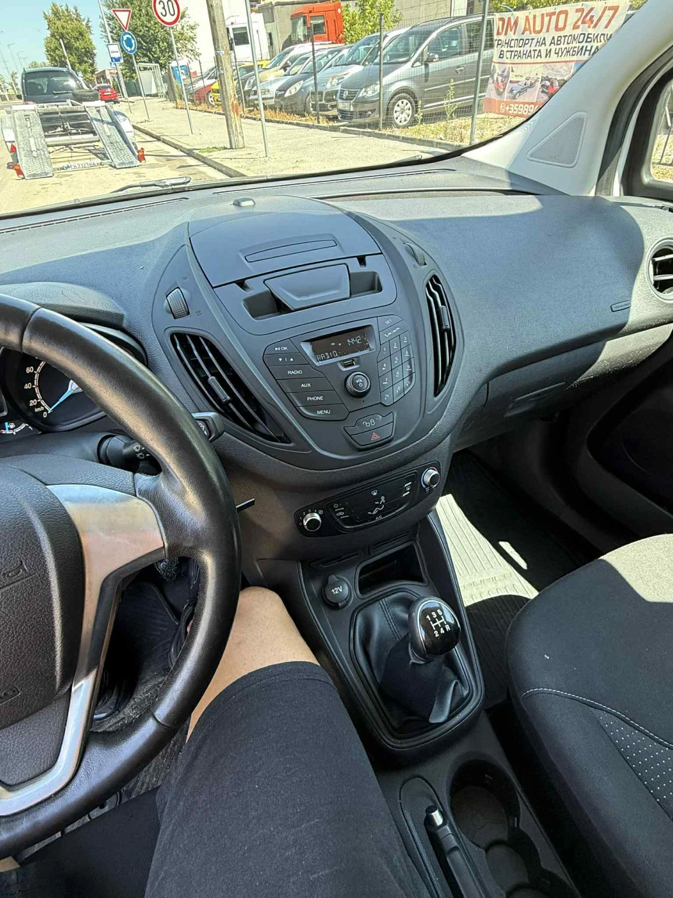 Ford Courier 1.5TDCi 75кс / климатик / сваляем теглич - изображение 7