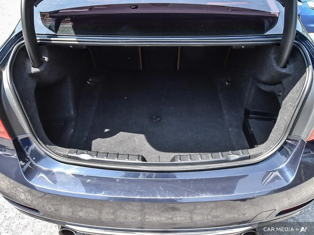 BMW 335 N55* HEAD UP* RWD* АвтоКредит* (ЦЕНА ДО БГ) - изображение 8