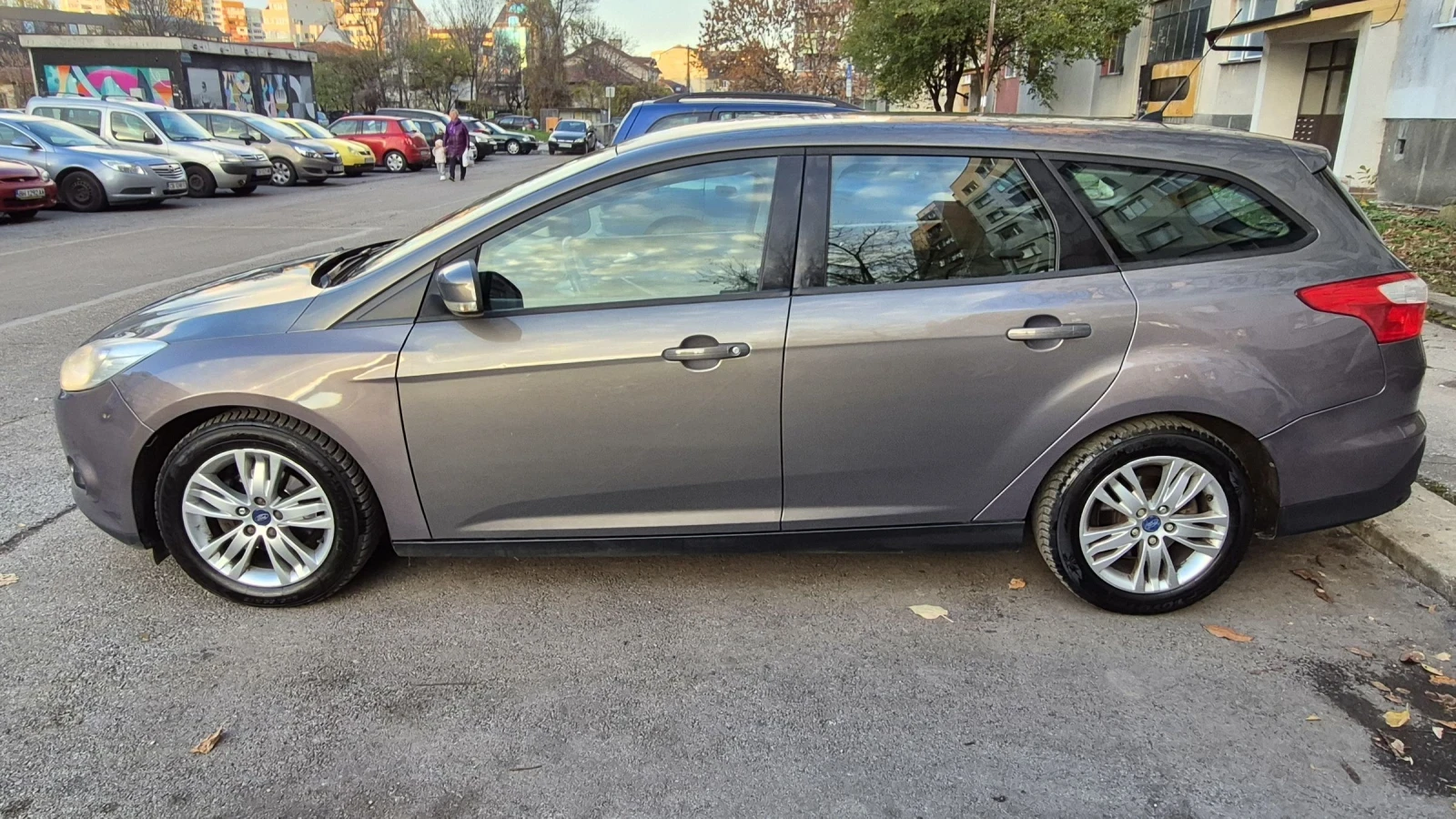 Ford Focus 1.0i EcoBoost 125hp  - *  | Mobile.bg   2