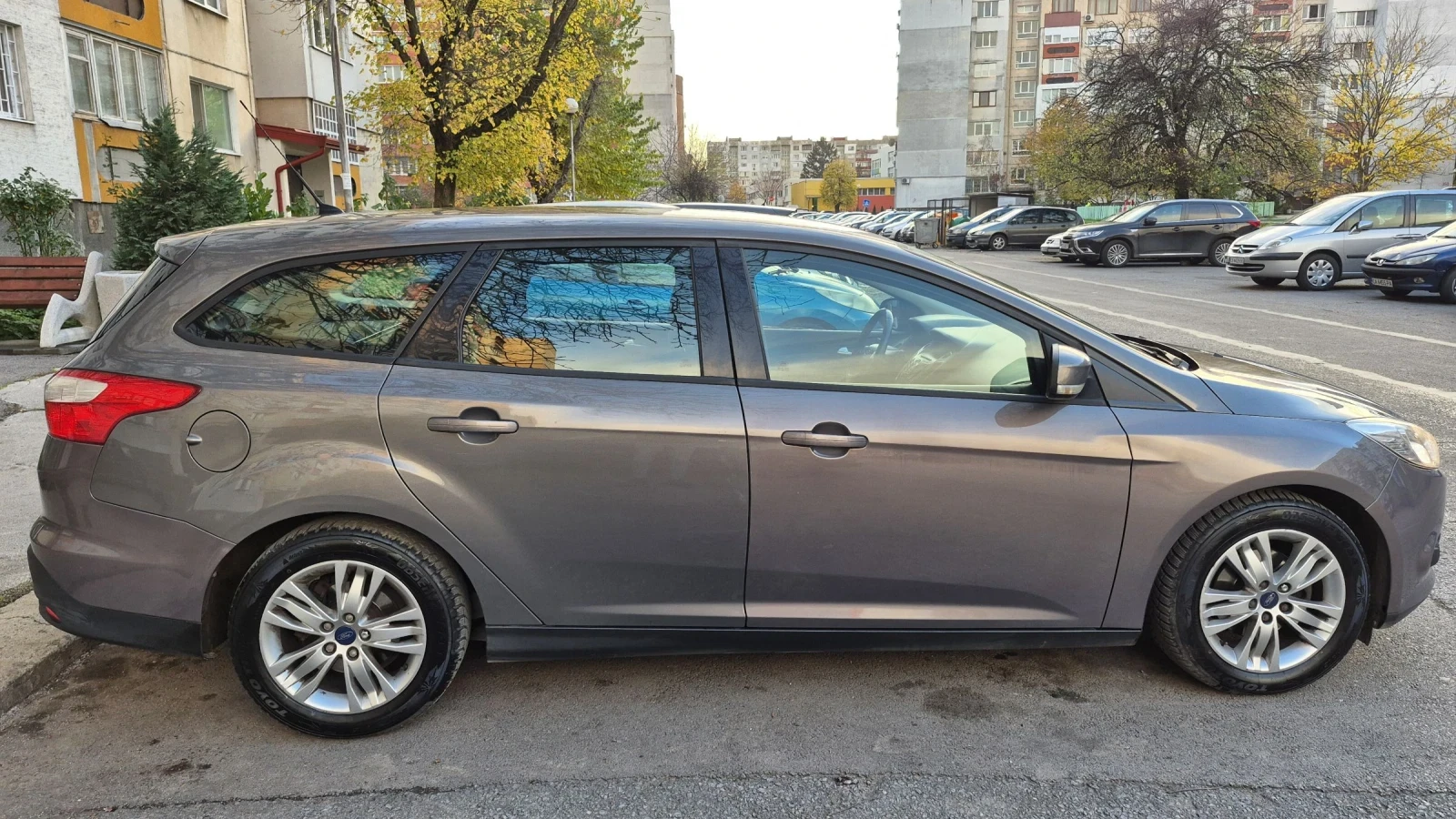 Ford Focus 1.0i EcoBoost 125hp  - *  | Mobile.bg   6