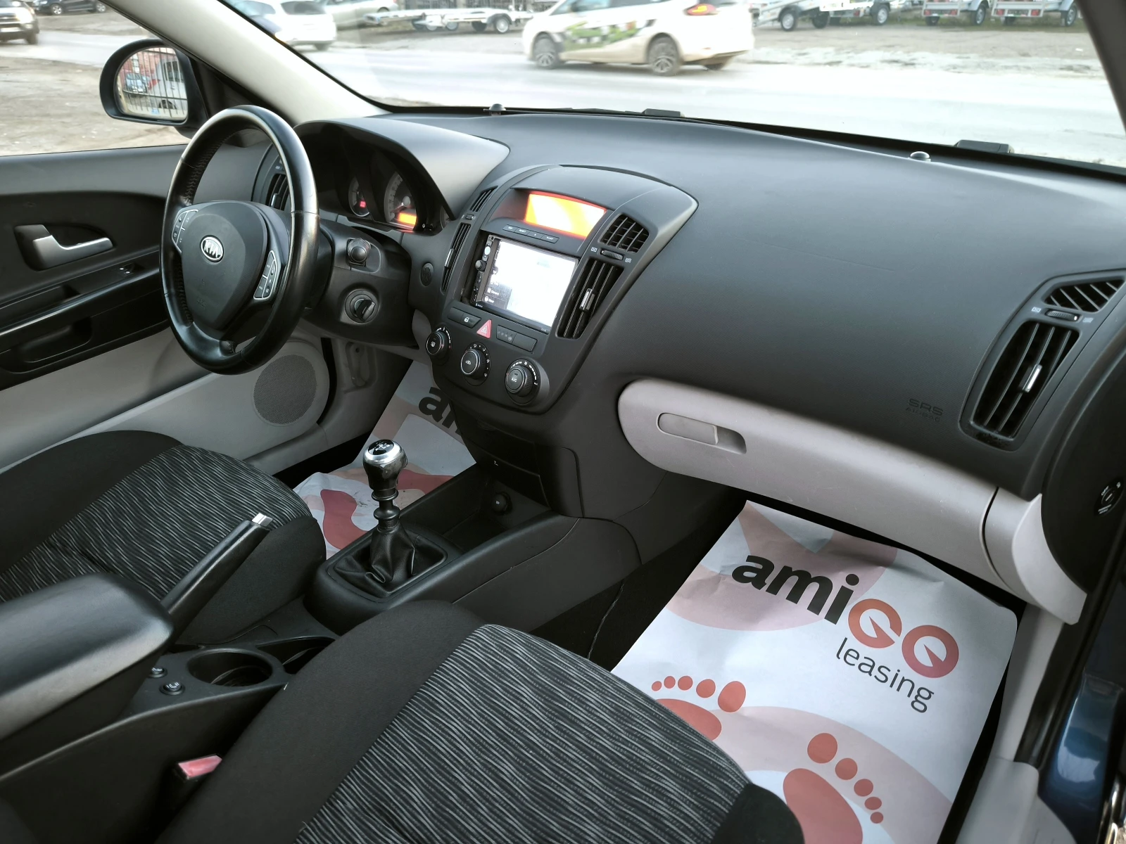 Kia Ceed 1.6crdi  - изображение 10