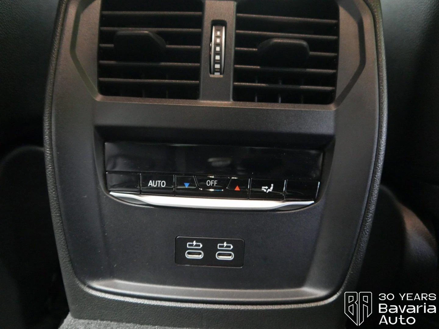 BMW 330 e M Sport Paket Sportautomatic | Mobile.bg   14