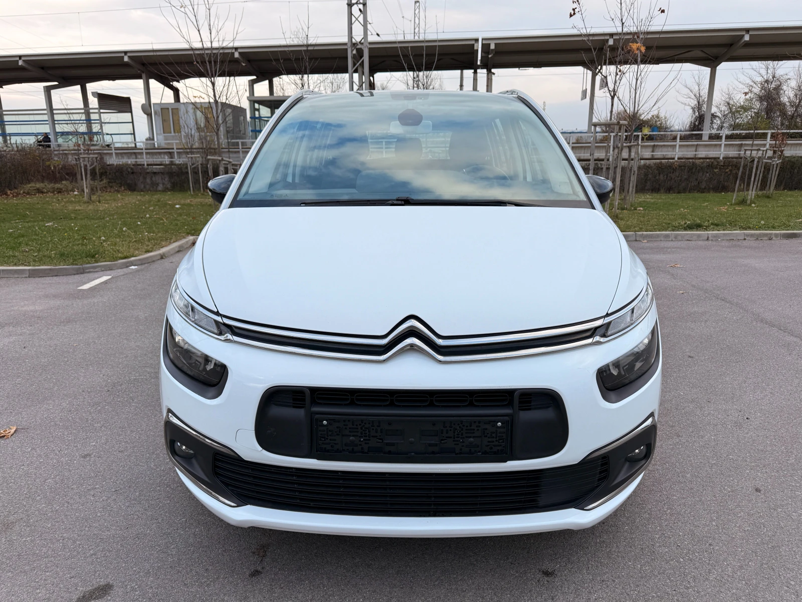 Citroen C4 Picasso 1.5HDI* NAVI* CARPLAY* EURO6*  | Mobile.bg   2