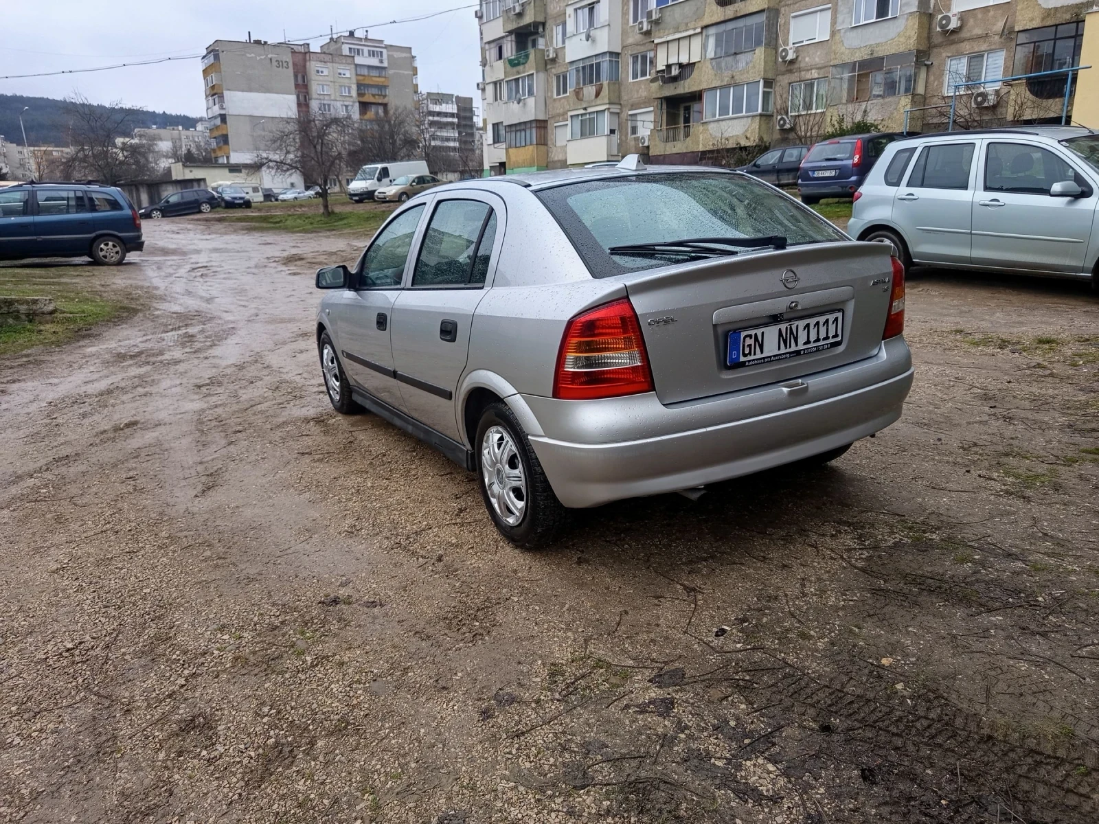 Opel Astra 1.6i - изображение 4