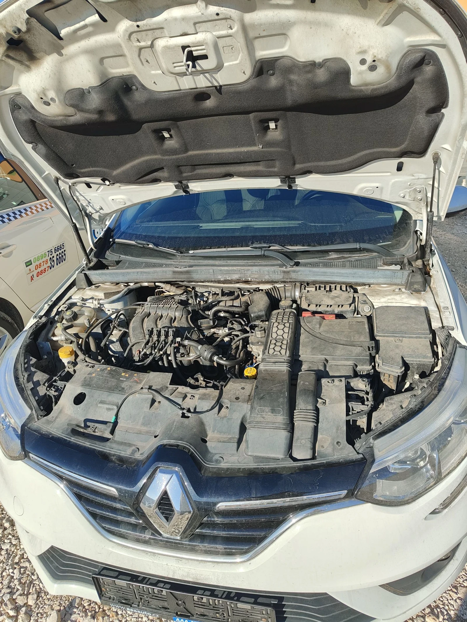 Renault Megane 1, 6 SCe GAZ - изображение 6