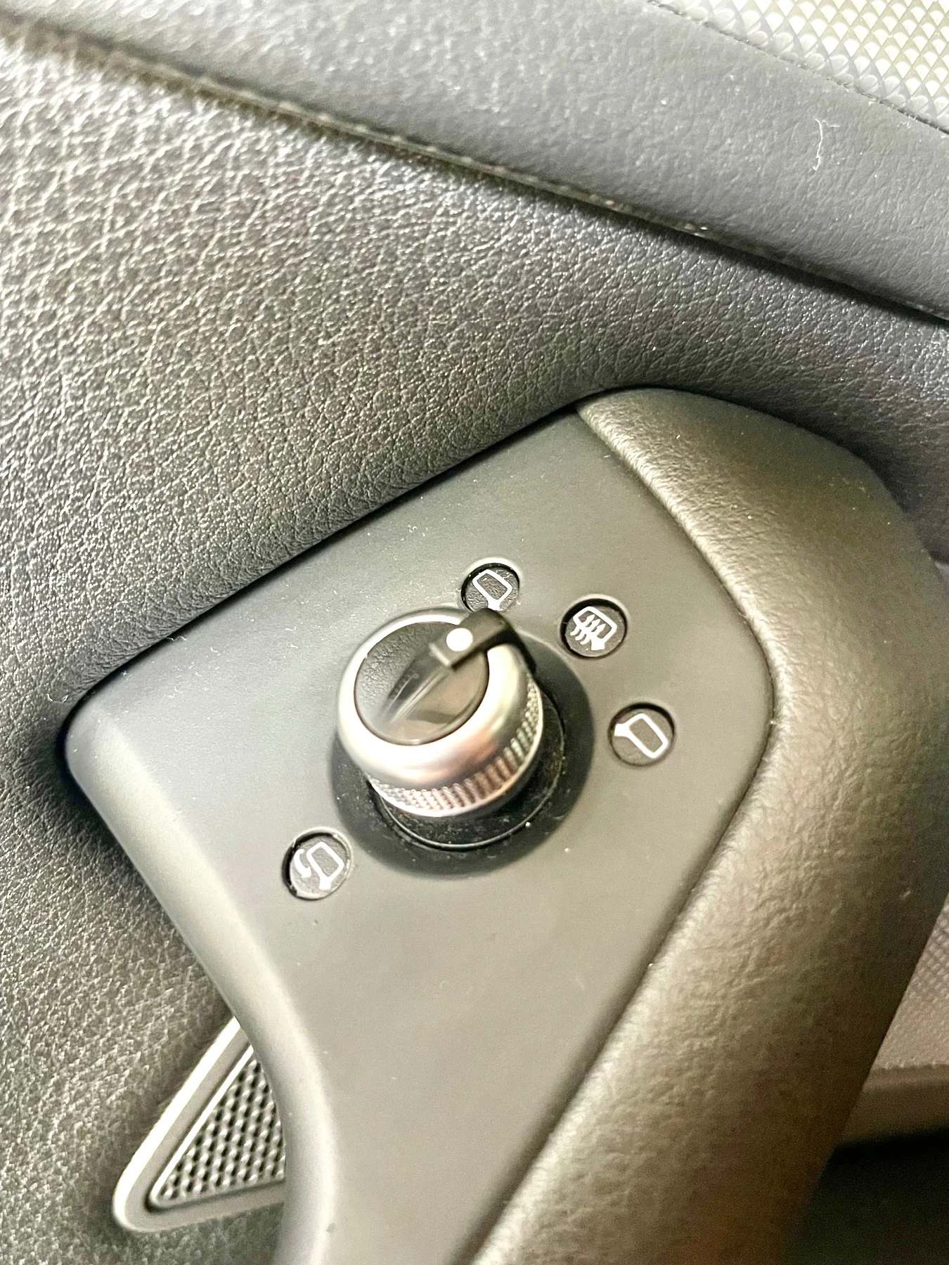 Audi A6 3.0TDI  245к.с - изображение 8