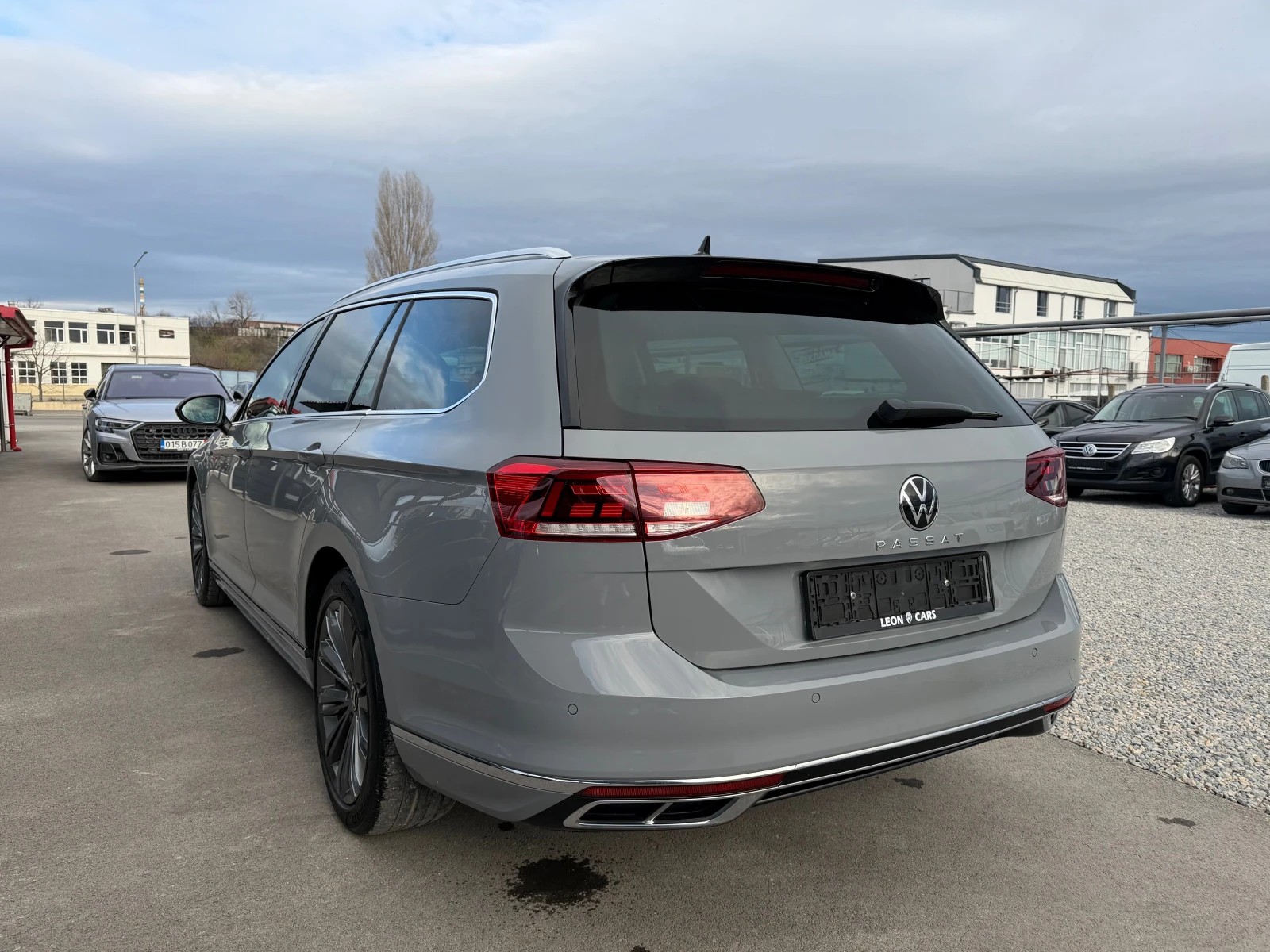 VW Passat R-Line - изображение 4