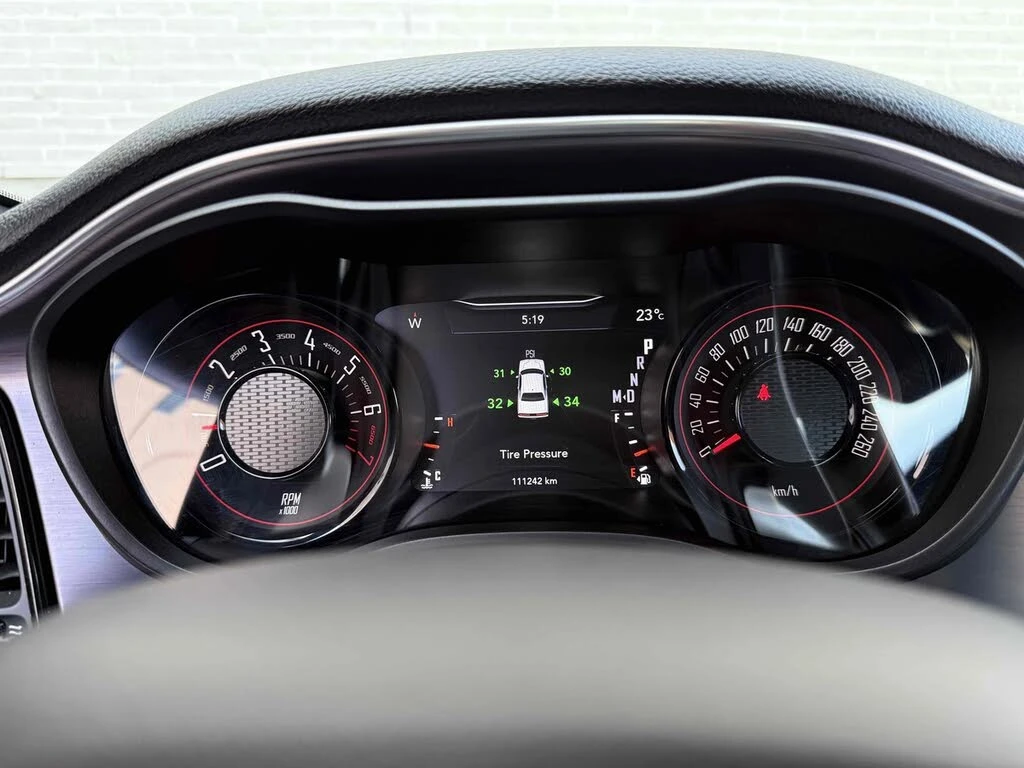 Dodge Challenger 2016 Dodge Challenger SXT RWD, снимка 10 - Автомобили и джипове - 53849174