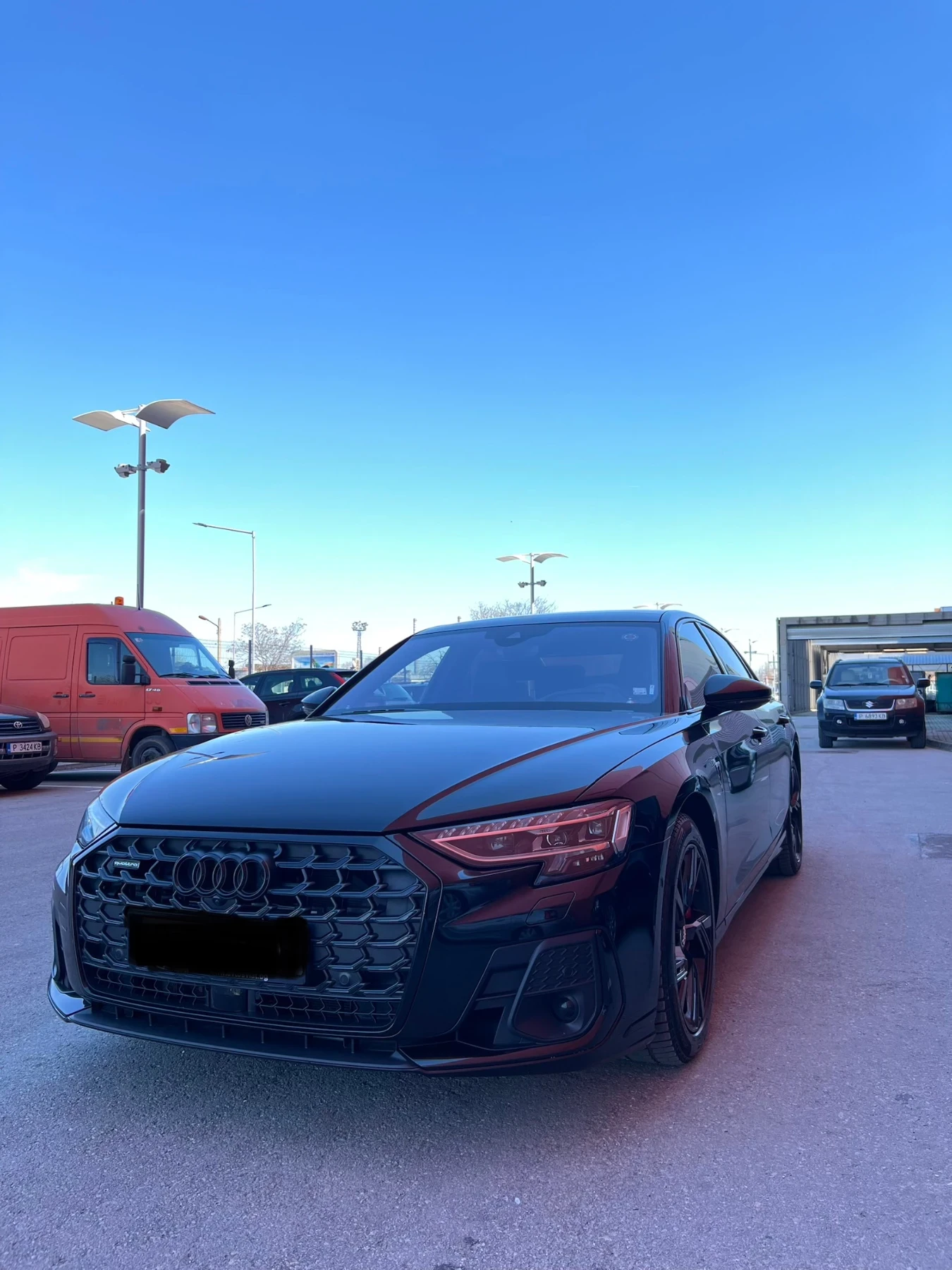 Audi A8 60 TFSI Plug-in Hybrid S-Line Гаранция, снимка 2 - Автомобили и джипове - 54128901