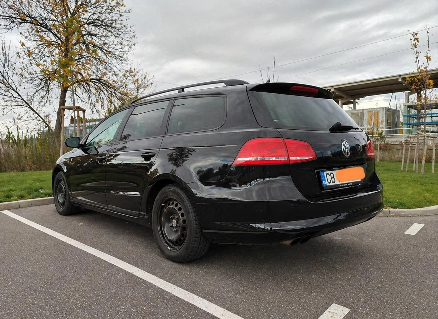 VW Passat, снимка 4 - Автомобили и джипове - 54131991