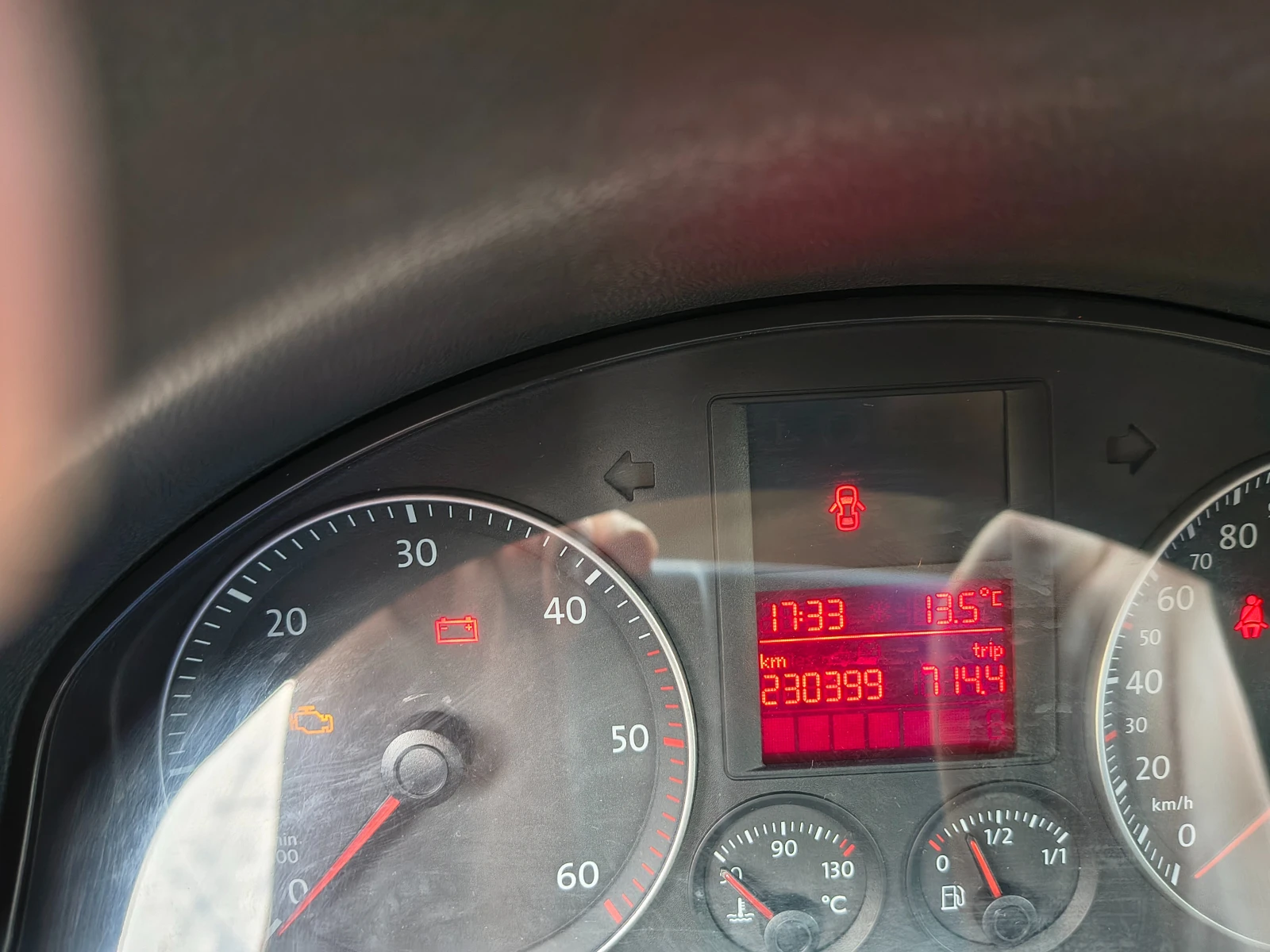 VW Golf 5, снимка 12 - Автомобили и джипове - 54414143