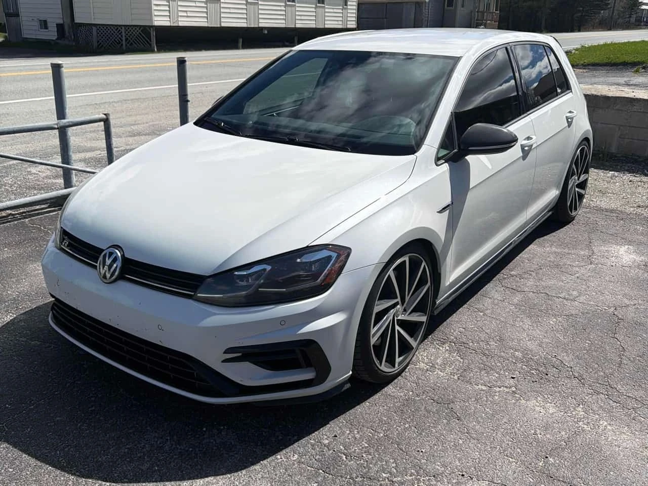 VW Golf  Manual | LED | КОЖА | ПОДГРЕВИ 