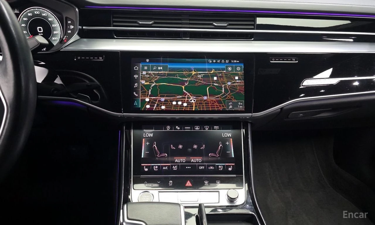 Audi A8 55TFSI* 360КАМЕРИ* МАСАЖИ* ДИСТРОНИК* HEAD-UP* , снимка 9 - Автомобили и джипове - 54608813