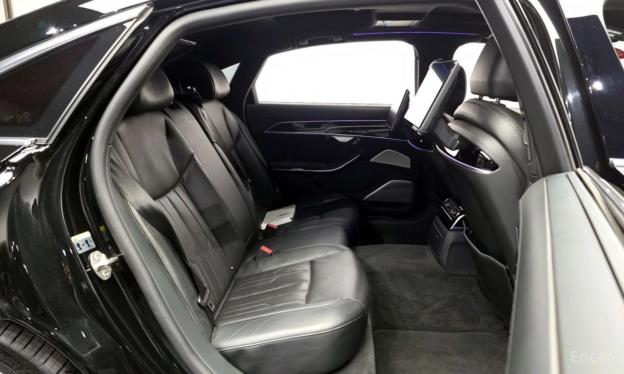 Audi A8 55TFSI* 360КАМЕРИ* МАСАЖИ* ДИСТРОНИК* HEAD-UP* , снимка 16 - Автомобили и джипове - 54608813